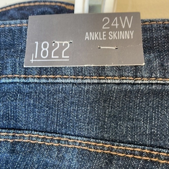 NWT. 1822 Denim Plus 24W Ankle Skinny Jeans. - Picture 13 of 14